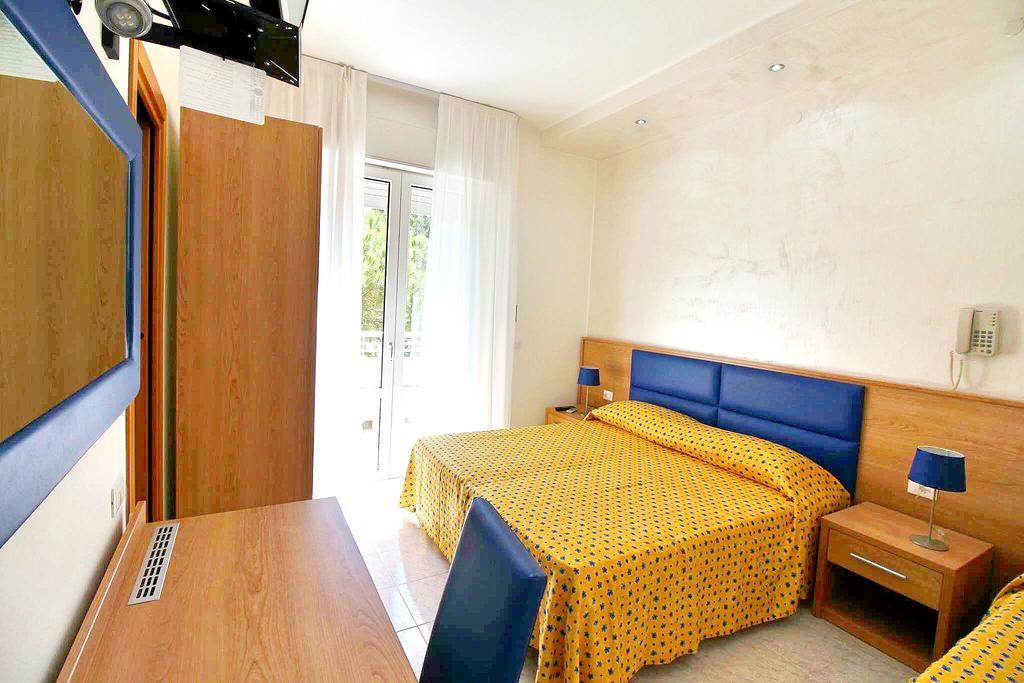 Hotel Eraclea Lido di Jesolo Exteriör bild