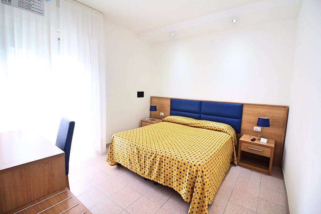 Hotel Eraclea Lido di Jesolo Exteriör bild